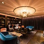Maximilian Hotel 
